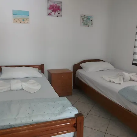 Seaside Gate House Tatil Evi Ofrínion